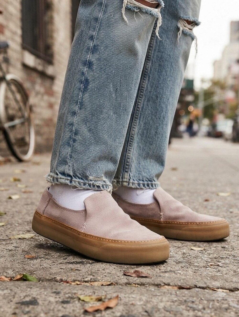 TOMS Leather Slip On Shoes Women’s Size 5 Casual Flats